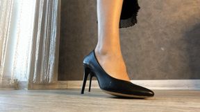 Shoe play