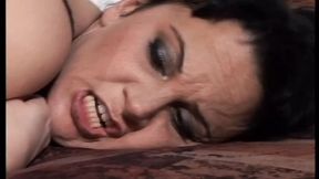 Anal Sexy Luna  - (from the movie - I RACCONTI ANALI DI SEXY