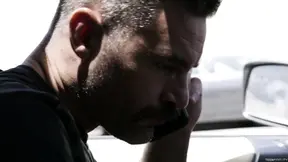 Detective gets some from cornered shop worker