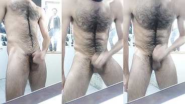 Parado masturbandome en mi habitacion, super caliente