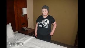 Modern Grunge Photoshoot slide show starring Lily Raine