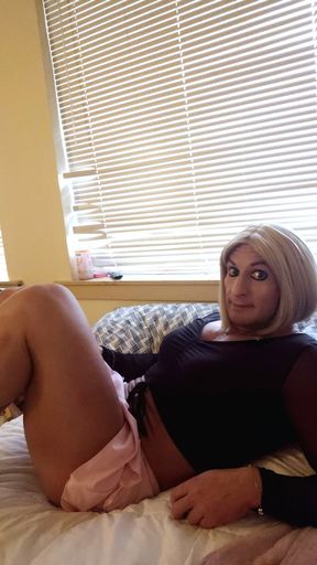 Missy stroking &amp; smoking