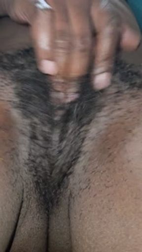 Jamaican 💦WET&amp;WILD🇯🇲 love to squirt WATA💦💦(OMFG)