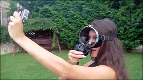 055 - Nora makes a Selfie