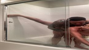 he fucked my wet pussy in the shower