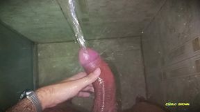 no hands water masturbation. letting the stream of water fall on my big uncut latino cock until it makes me cum hands free ?