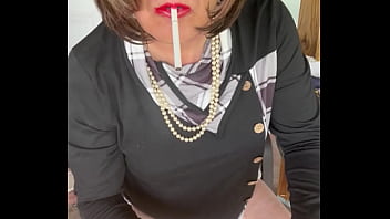 CD Nikki cums with Hello Kitty