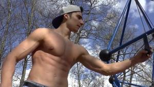 EastBoys.com - Latino outdoors