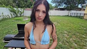 Latina Sofie Reyez begs for friends to join in on a threesome
