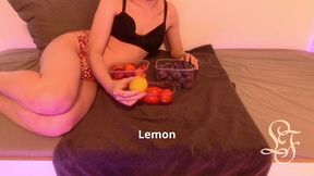 hungry? i m stuffed with tomatoes and lemons