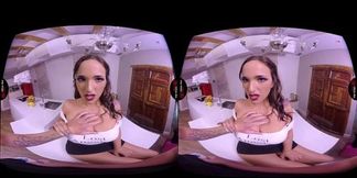 VirtualRealPorn com Newcomer