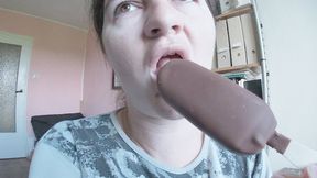 Sexy icecream eating