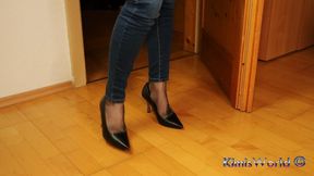 Black RHT Nylons & High Heels – Slow Footplay in Tight Jeans