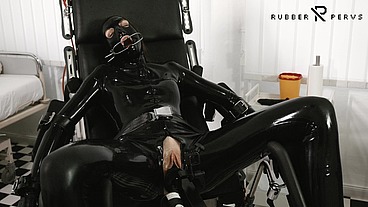 Tease and denial on gynchair in the Clinic with fucking machine