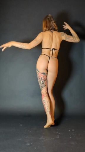 Poina dancing for you