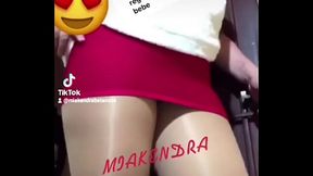 MIA KENDRA chica con buen cuerpo,  bailando para una app muy conocida,  pregunta por ella