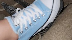 Hard pedal Pumping with Sneakers