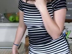 Close up MiLF getting it in the ass