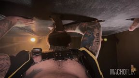 Big Dicks on the Wall - a Gloryhole Experience