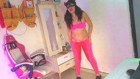 SHOW HOLD AND PEE LEGGINS Jul 29th 2026