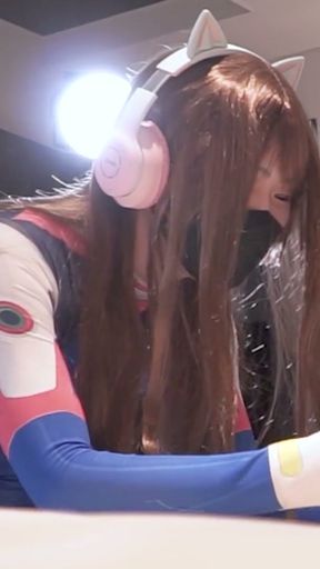 Overwatch D.va Handjob and gets fucked, Hentai Cosplayer crossdresser ladyboy   Clip 1