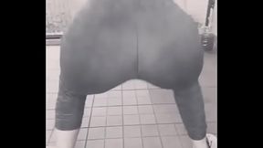 Asi Se Sacude Un Buen Culo