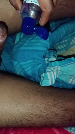 HandJob with Bad Massage Oil