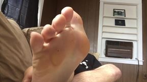 Hi, I&amp;#039;m Bigscruffyfeet (Size 13 Male Feet)