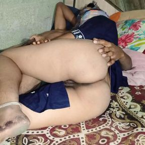 Bhabhi ko raat me full sex in house Hindi audio.