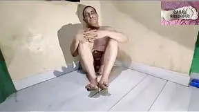 Gresopio In Dirty Feet