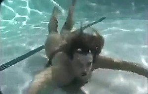 Underwater mastrubation and drowning 3
