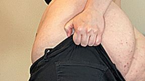 Struggling into My Girlfriend's TIGHT Jeans