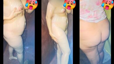 Bathing and playing my Tuesdays