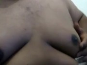 Brincando com Minhas tetas