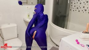 Flexible fun in the shower