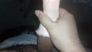 Punhetando e comendo a bucetinha da prima gravida pensando