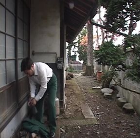 P135G07 A slightly erotic love story between a man working as a postal worker in a rural area of the Kanto region and a wealthy widow!