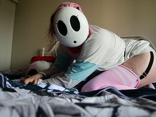 Femboy Shyguy gets a Creampie