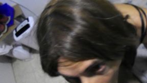 se la chupo mientras me pajeo