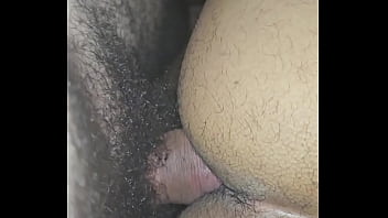Gozando no cu do vizinho e depois batendo at&eacute_ espumar.