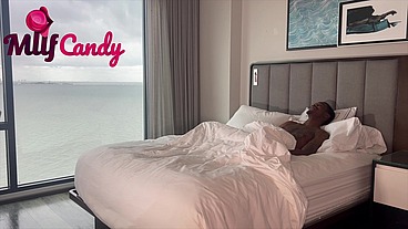 Milfcandy: Momma Bombshell cheats on hubby with Phantom Strokes on MilfCandy