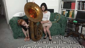 Dolly and Nora Experiment With Ways to Plug a Tuba (MP4 - 720p)