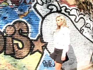 That guy Breaks the Butt of the Whore This chab Met on the Street