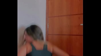 Sofia ferreira rebolando gostoso