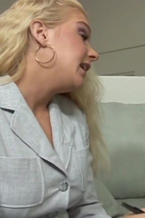 Beautiful Sexy MILF Fucks Younger Man