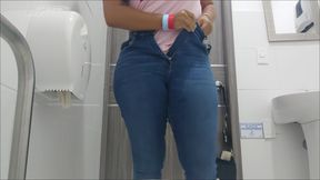Amateur Camera of Girl Pissing in Public Toilet