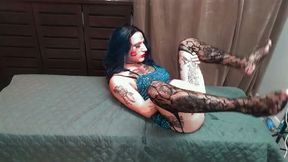 Extremely Hot Tatted Crossdresser Jerking