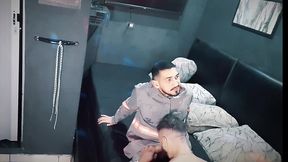 eletricista comendo o casal que o contratou para um servico - parte 01
