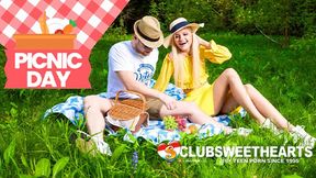 Picnic Day at ClubSweehearts