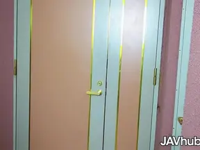 Sultry Busty Japan Beauties Take Turns Pleasing One Cock Together